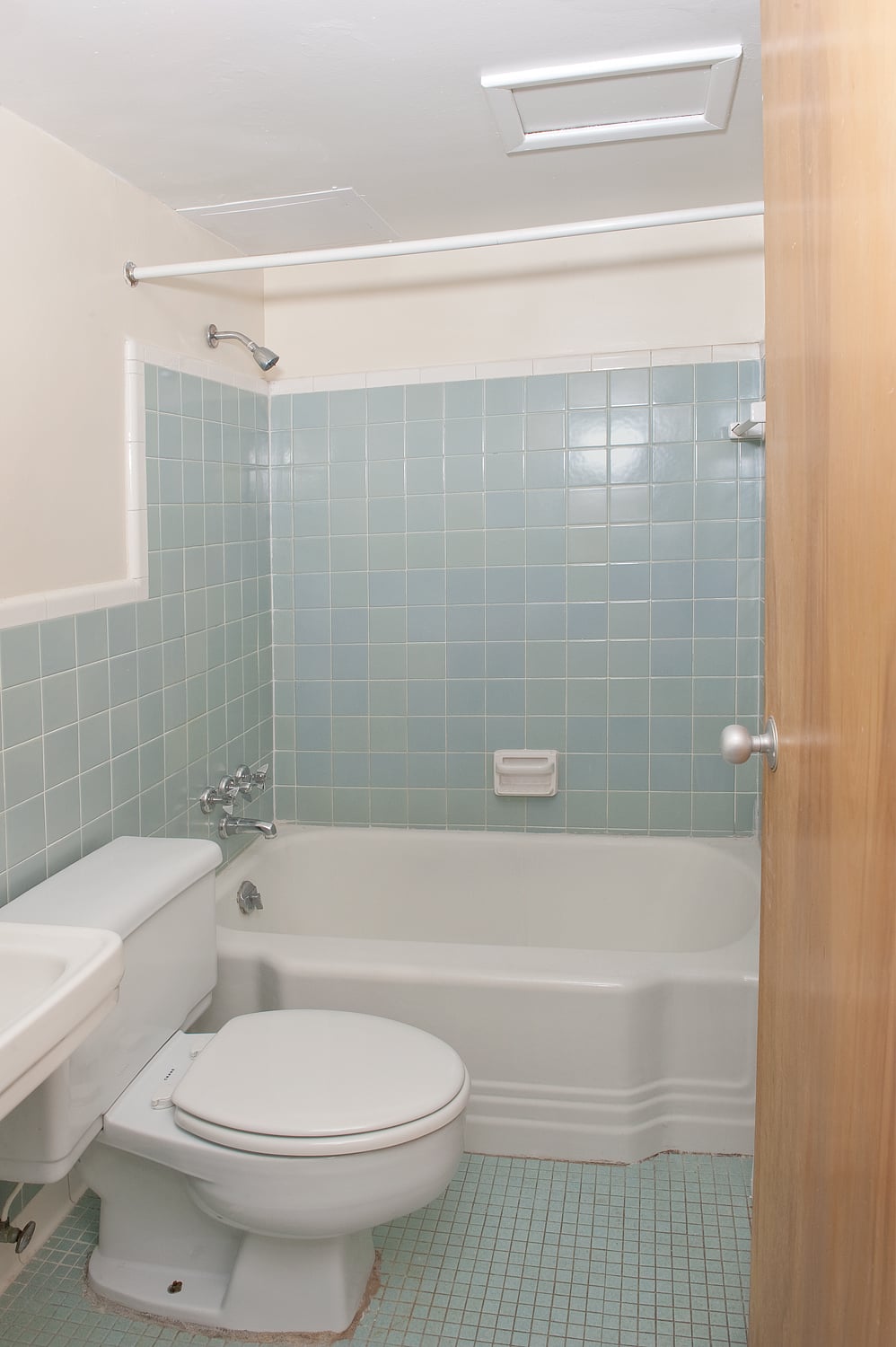 TELF_1BR_50_BATH